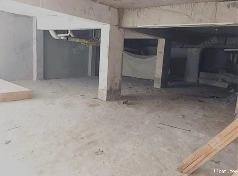 地下室 地下室